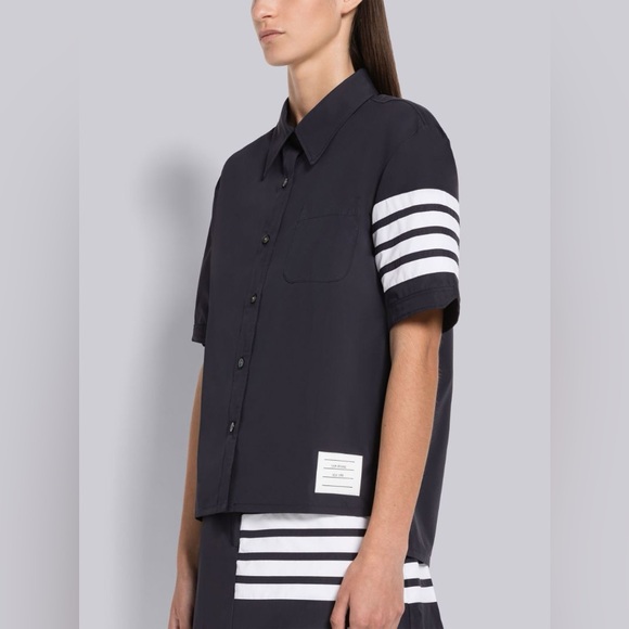NWT Thom Browne Navy 4-Bar Flyweight Tech Short Sleeve Button Down Shirt - Picture 2 of 13